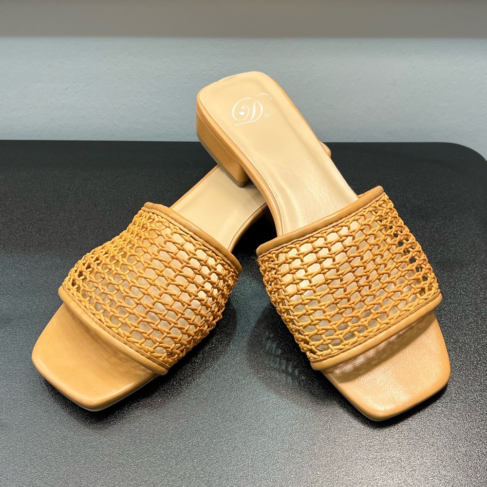 Women’s Low Heel Slides - Bright and Versatile, size 7 1/2, lightly used!